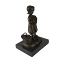 [LA-49924] Bronzeskulptur Bronzefigur Mädchen mit Traubenkorb Bild 6