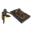 [LA-50235] Bronzeskulptur Bronzefigur Mann Frau Liebesspiel Frau liegend Mann kniend Erotik Bild 6