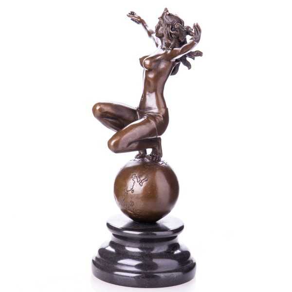 [LA-62596] Bronzeskulptur Bronzefigur Weiblicher Akt auf Weltkugel Bild 3