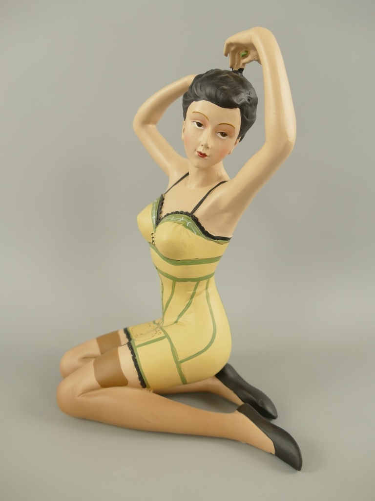 [LA-71325] Figur Skulptur Badepuppe Polystein farbe H 21x14cm Bild 2