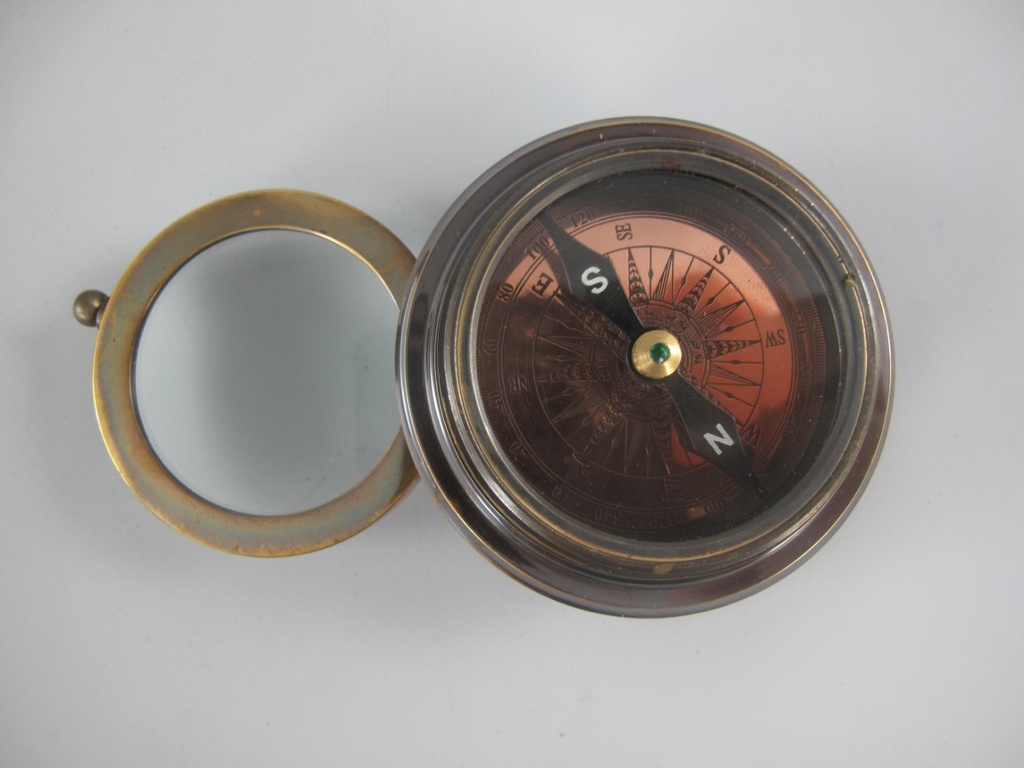 [LA-85559] Kompaß Messing brüniert im Lederbox D.9cm Bild 7