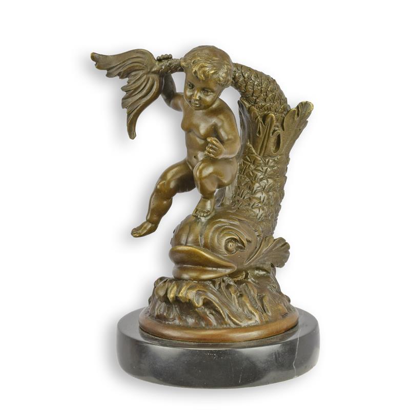 Bronzeskulptur Bronzefigur Putto auf einem Fisch