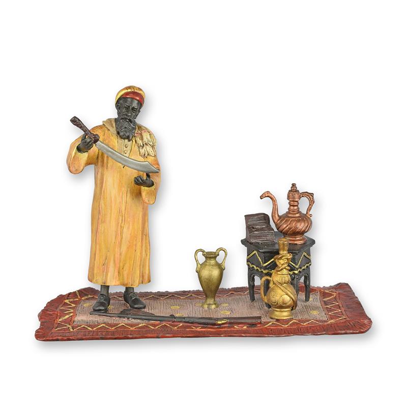 Bronzeskulptur Bronzefigur Jäger mit Schwert