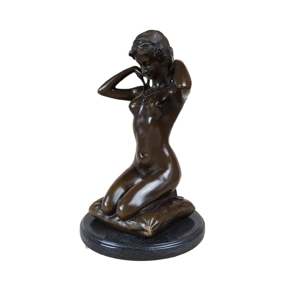 [LA-39322] Bronzeskulptur Bronzefigur Frau Kniend Neue Halskette Art-Deco-Stil
