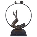 Bronzeskulptur Bronzefigur Frau Akt Ring und Vögel