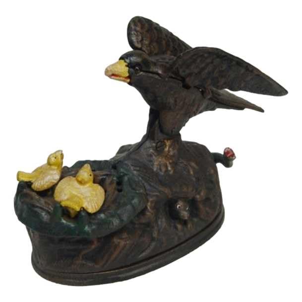 [LA-44227] Spardose Geldbank Skulptur Gusseisen Adler füttert Jungtiere mechanisch