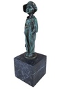 Bronzeskulptur Bronzefigur Bronze Patiniert Kleines Straßenkind