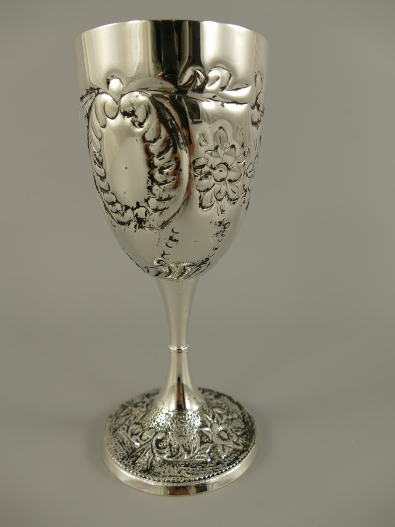 [LA-39907] Weinbecher Versilbert H 18 cm