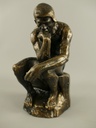 Skulptur Figur Gusseisen Denker auf einem Stein sitzend