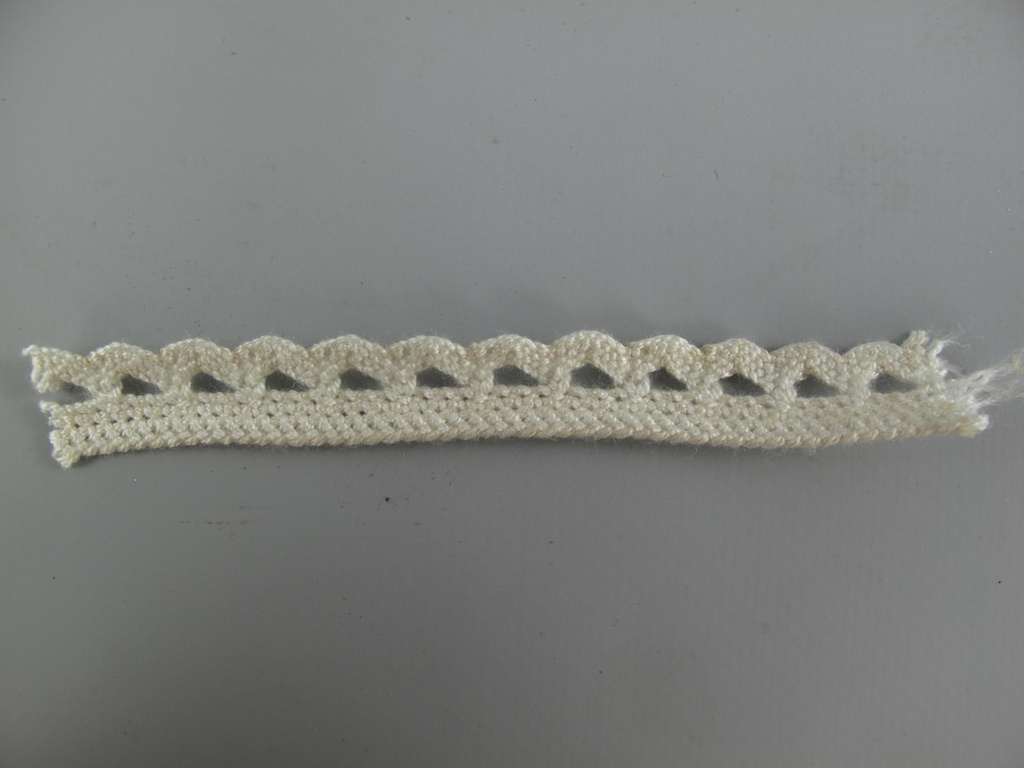 [LA-41752] Borte Fur Schirme Pegels weiß P/M