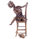 Bronzeskulptur Bronzefigur Mädchen auf Stuhl mit Katze