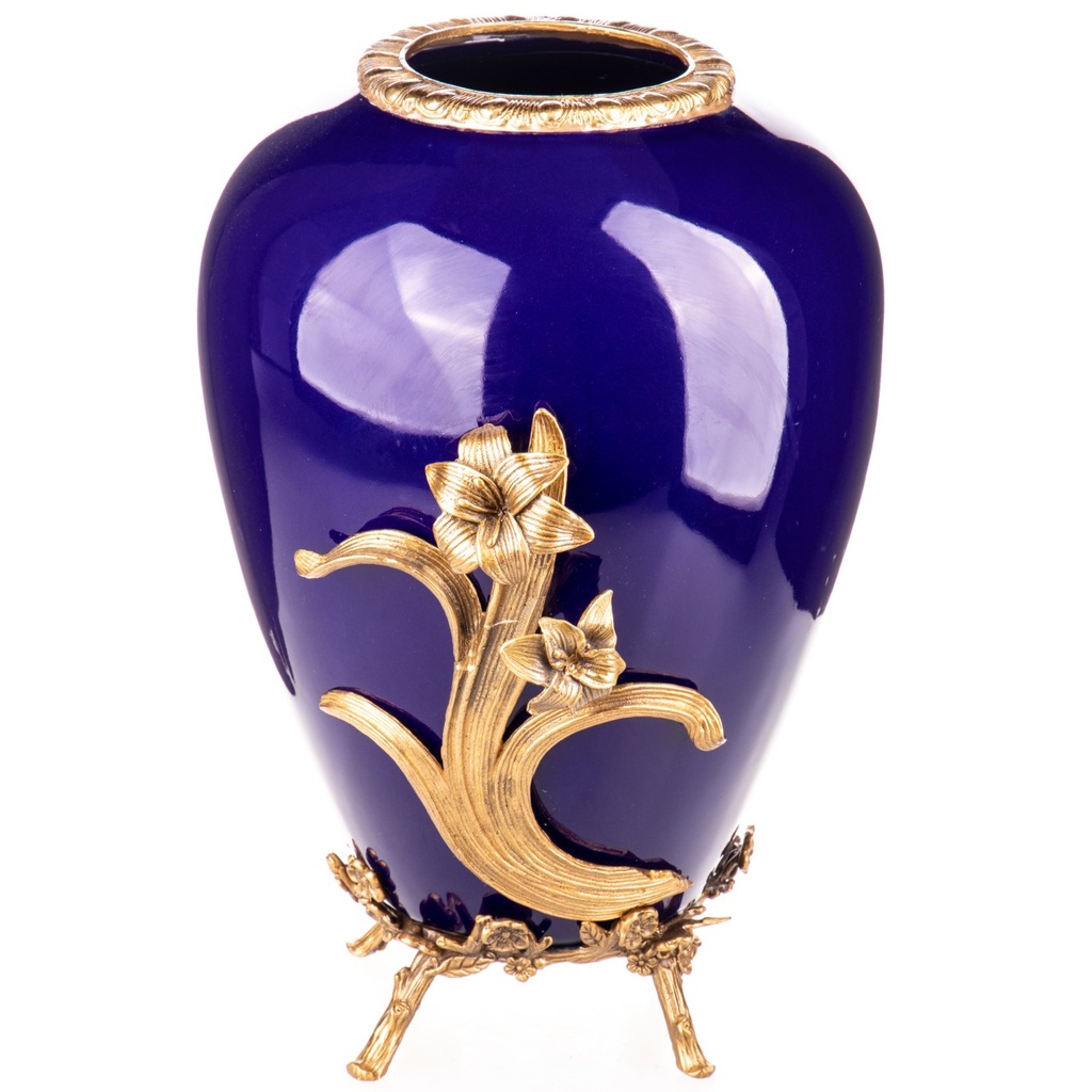 [LA-1822164] Porzellan mit Bronze Vase