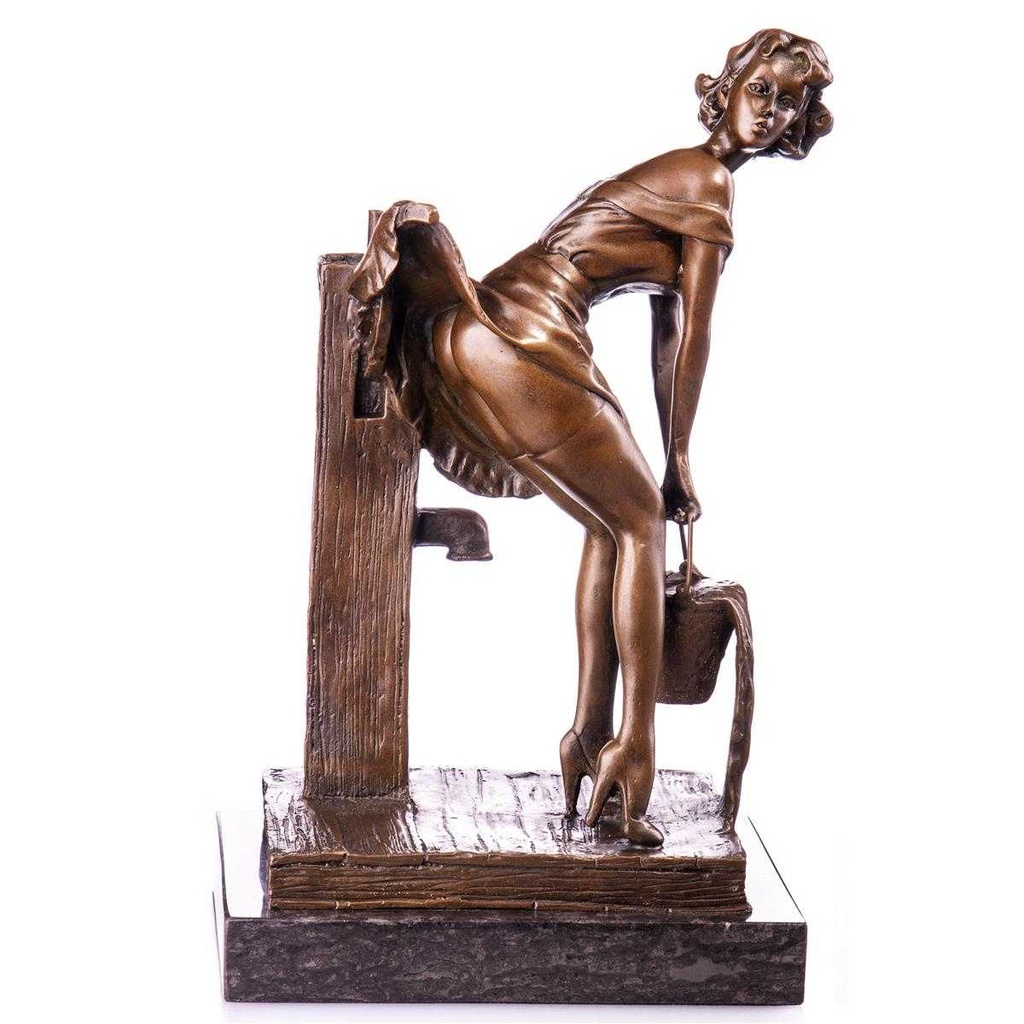 [LA-96901] Skulptur Figur Statue Bronzeskulptur Bronzefigur Bronze Frau am Brunnen Erotik