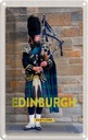 Blechschild 30x20 cm Edinburgh Scotland Dudelsack Mann Bildmotiv Reisemotiv Abenteuer Reisen Urlaub