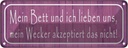 Blechschild 10x27 cm mein Bett und ich lieben uns Dekoration Liebe
