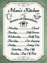 Holzschild 40x30 cm Mom`s Kitchen Hours Operation