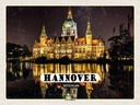Holzschild 30x40 cm Hannover Neues Rathaus Abend Bildmotiv Reisemotiv Abenteuer Reisen