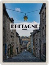 Blechschild 40x30 cm Bretagne France Altstadt Bildmotiv Reisemotiv Abenteuer Reisen Straße Stadt Urlaub